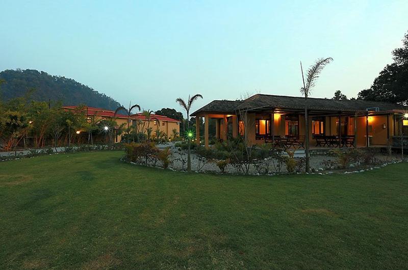 Dewdrop Mango Bloom Resort Jim Corbett National Park Exterior foto