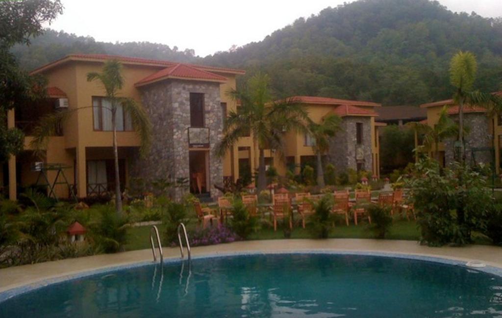 Dewdrop Mango Bloom Resort Jim Corbett National Park Quarto foto