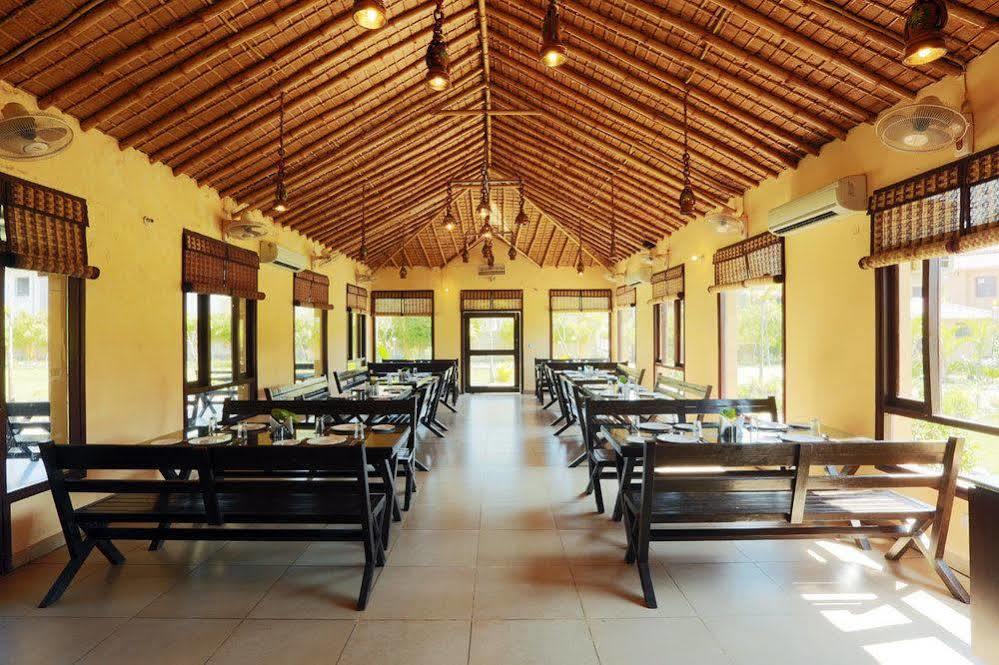 Dewdrop Mango Bloom Resort Jim Corbett National Park Exterior foto